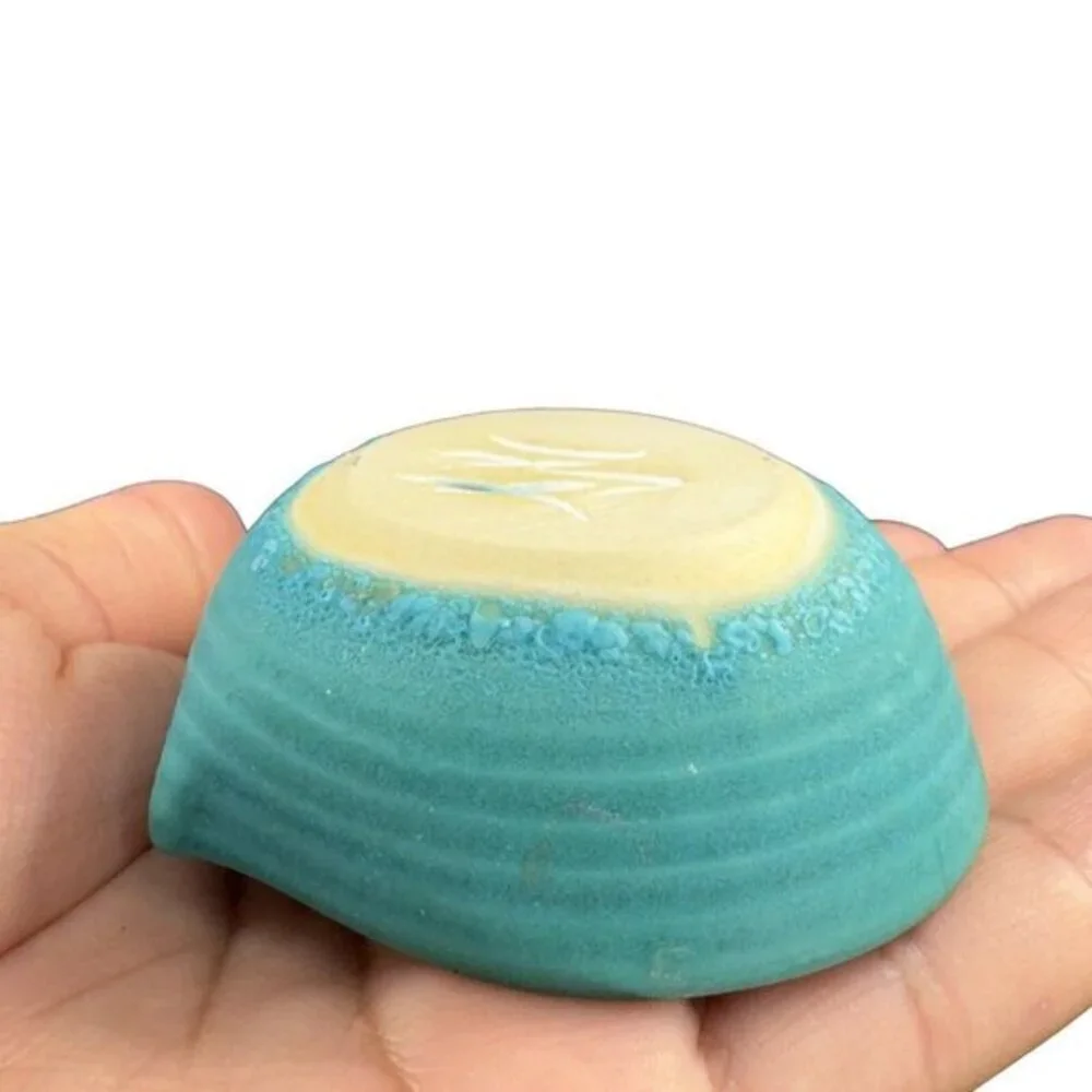 Hand Crafted Studio Pottery Crystalline Blue Heart Shaped Small Dish Bowl Green‎